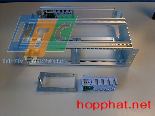 IEC/DIN 34862 19” Rack with female mating voltage/current and I/O blocks unassembled.